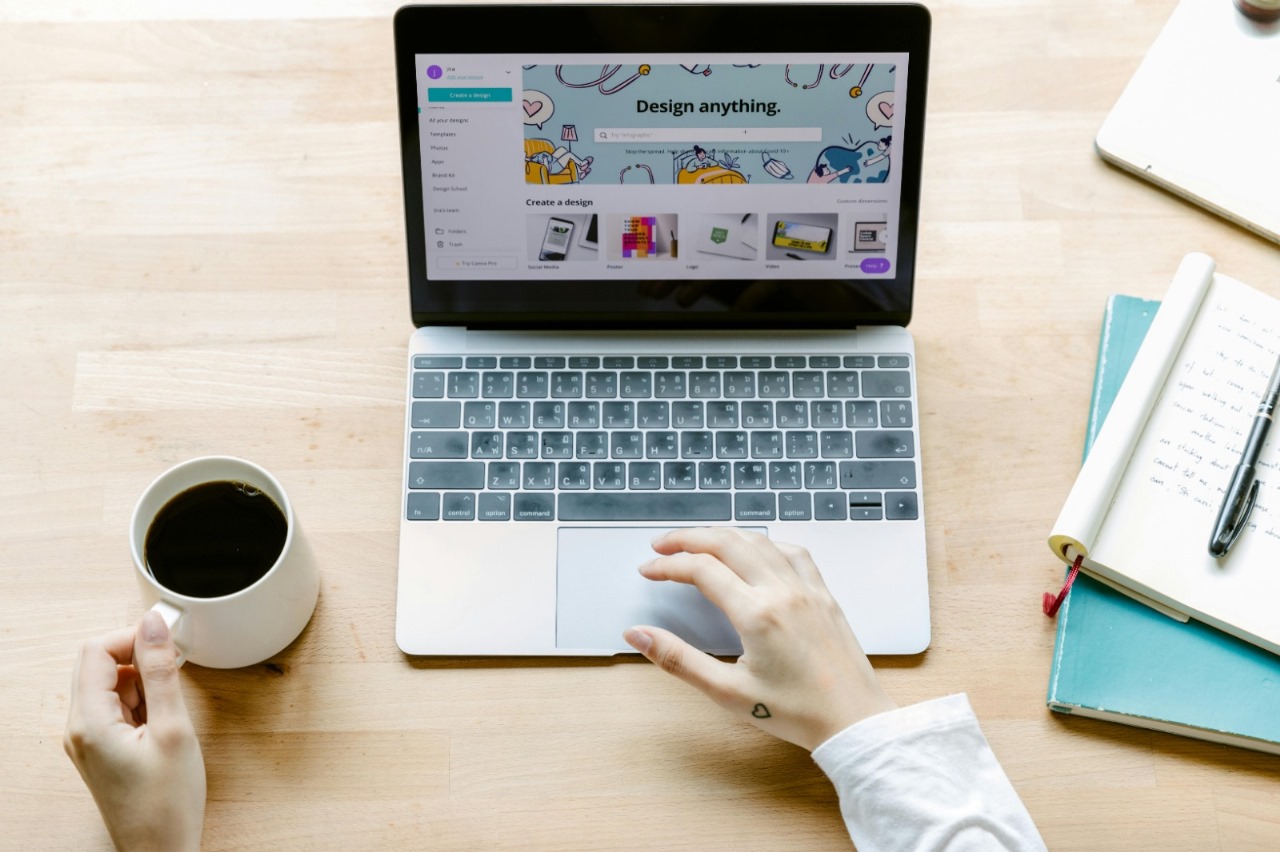 How Competitor Pricing Data Helps Plan SaaS Revenue Goals