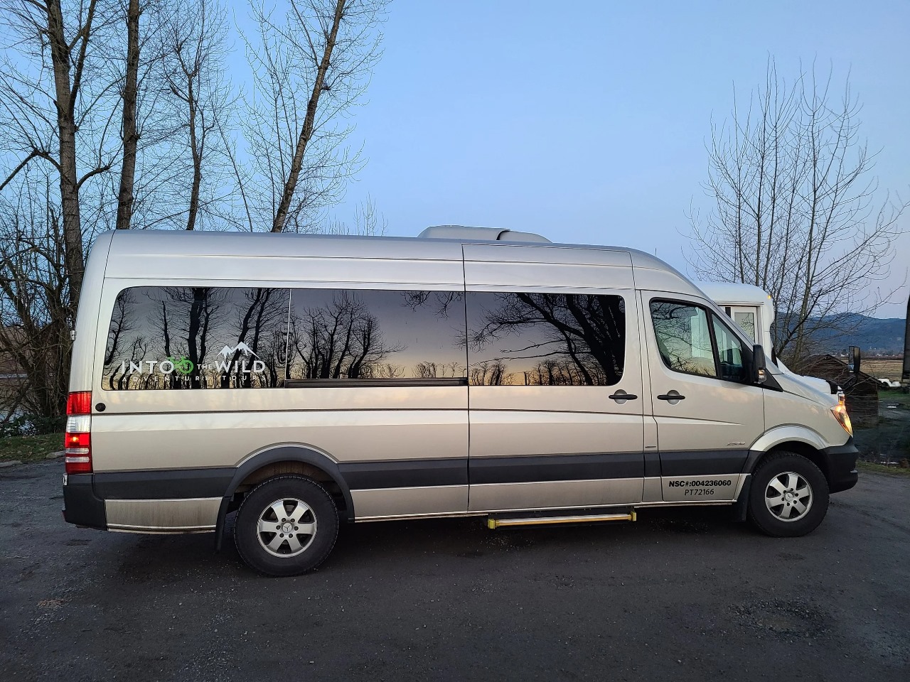 Luxury Vancouver Car Services with Experienced Drivers